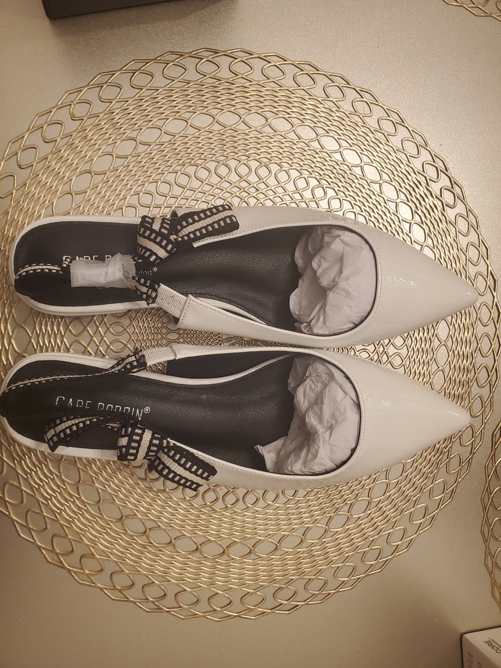 Cape Robbin White Patent Pointed Slingback Flats with Black Bow Detail